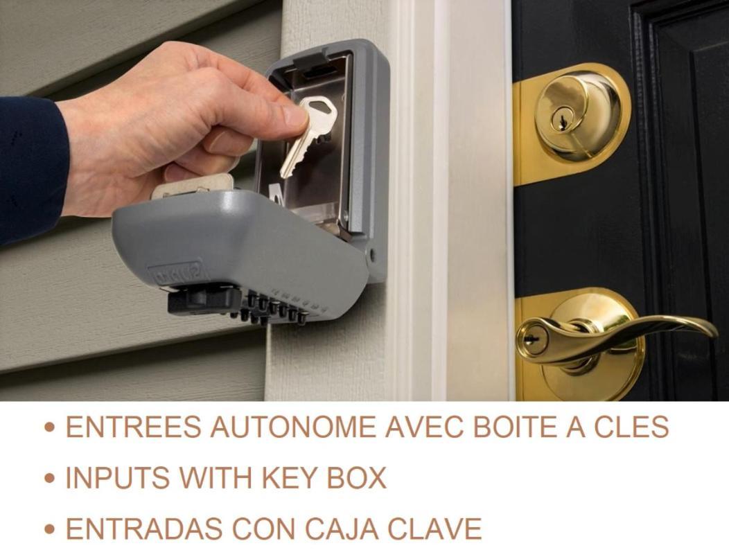 Tout Confort ! Climatisation, Centre-Ville, Parking, Terrasse, Wifi, Netflix Carcassonne Exterior foto